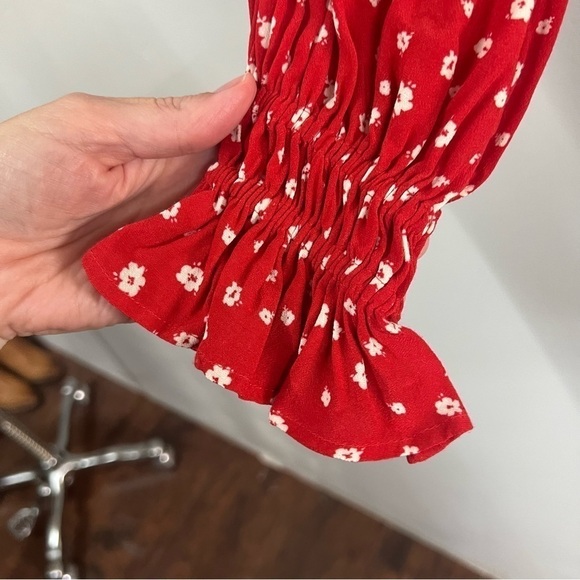 Privacy Please Josephine Crop Top - Picture 7 of 13